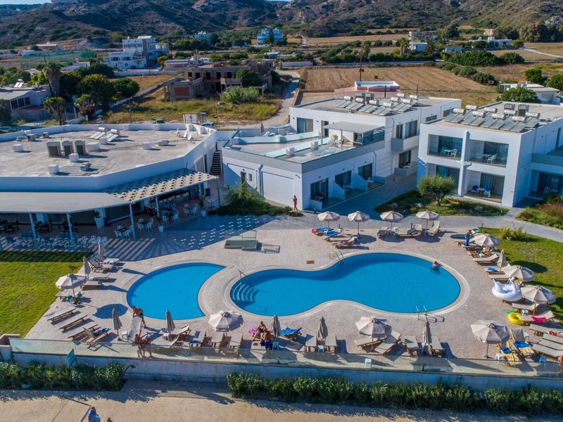 Royal Bay 4