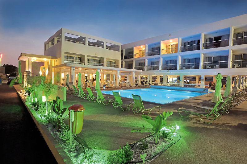 Nelia Gardens 2