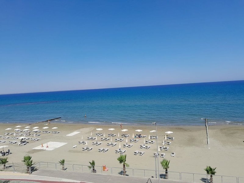 The Ciao Stelio Deluxe Hotel 8