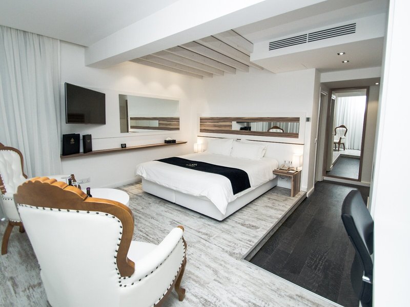 The Ciao Stelio Deluxe Hotel 34