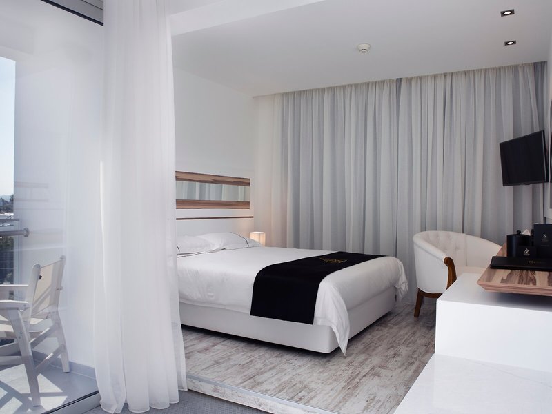 The Ciao Stelio Deluxe Hotel 46