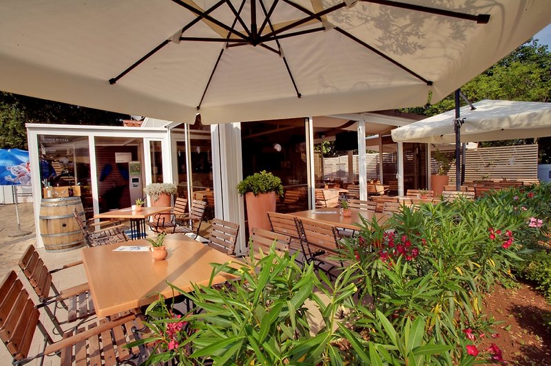 Marina Camping Resort by Valamar 13