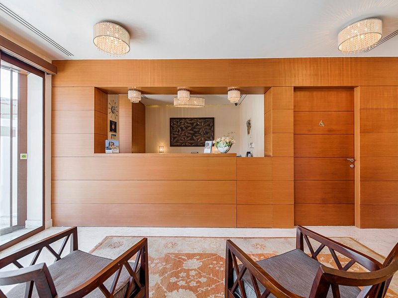Bellevue Suites 23