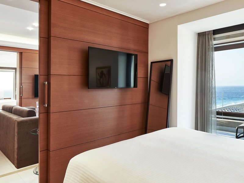 Bellevue Suites 43