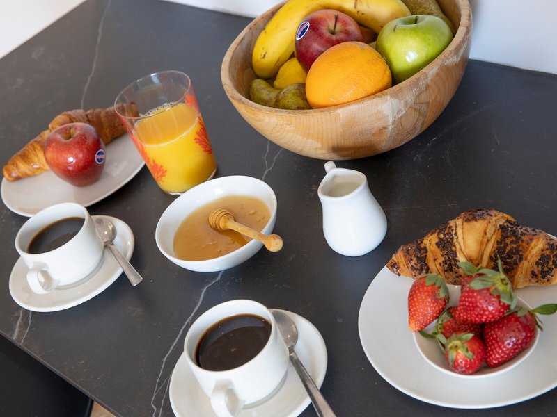 San Jaime Apartments 11