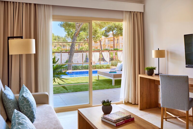 ZAFIRO Mallorca 55