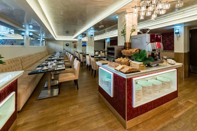 Moon Dreams Torremolinos 5