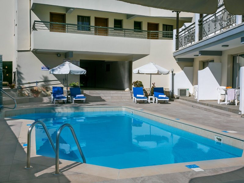Crystallo Apartments 5