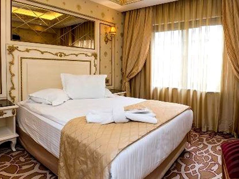 Buyuk Hamit Hotel 13