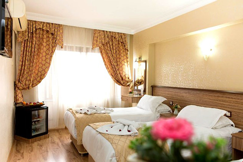 Buyuk Hamit Hotel 4