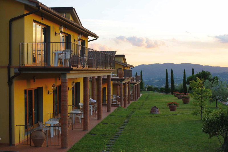 Fattoria Degli Usignoli Hotel 1