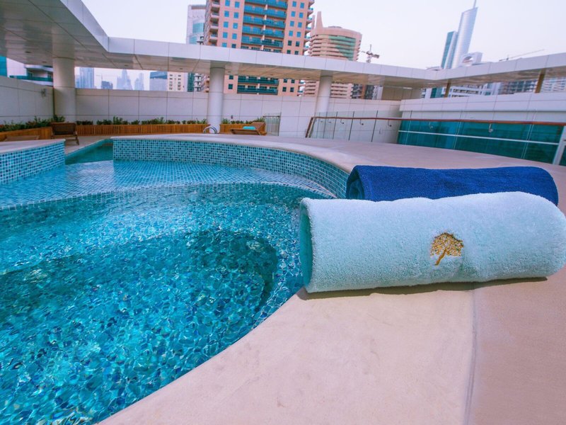Jannah Place Dubai Marina 5 - Outdoor Pool