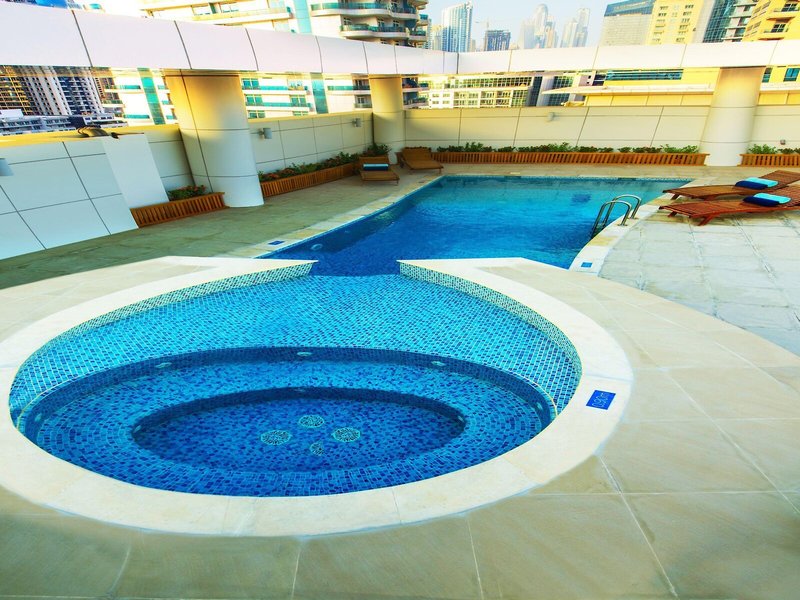 Jannah Place Dubai Marina 6 - Outdoor Pool