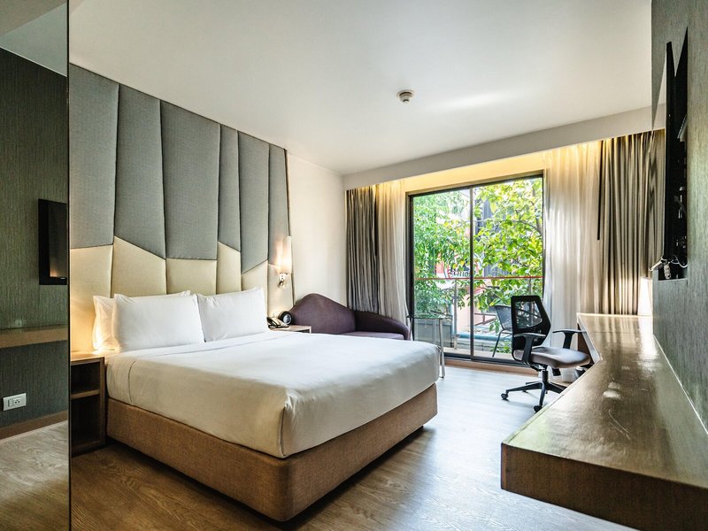 Holiday Inn Express Bangkok Sukhumvit 11 33