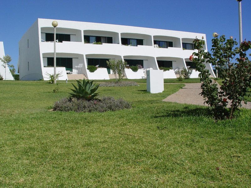 Quinta das Figueirinhas & Quintinha Village 5
