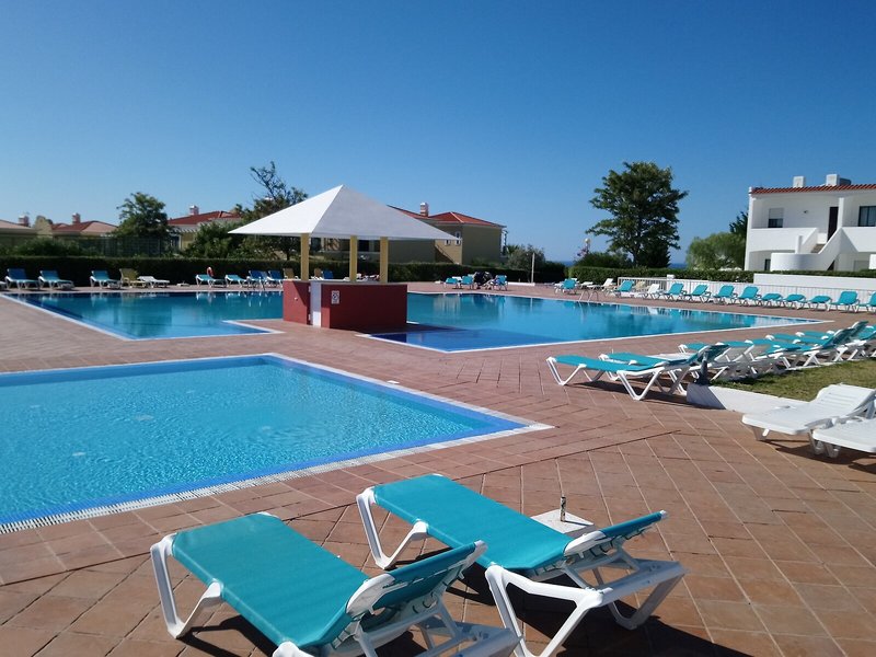 Quinta das Figueirinhas & Quintinha Village 13