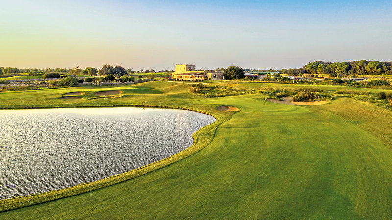 Acaya Golf Resort & Spa 18