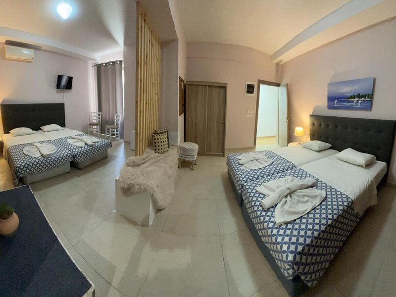 Golden Days Hotel 33