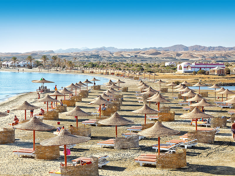 Three Corners Equinox Beach Resort 8