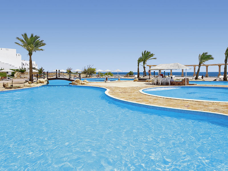 Three Corners Equinox Beach Resort 12