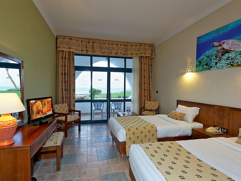 Three Corners Equinox Beach Resort 18