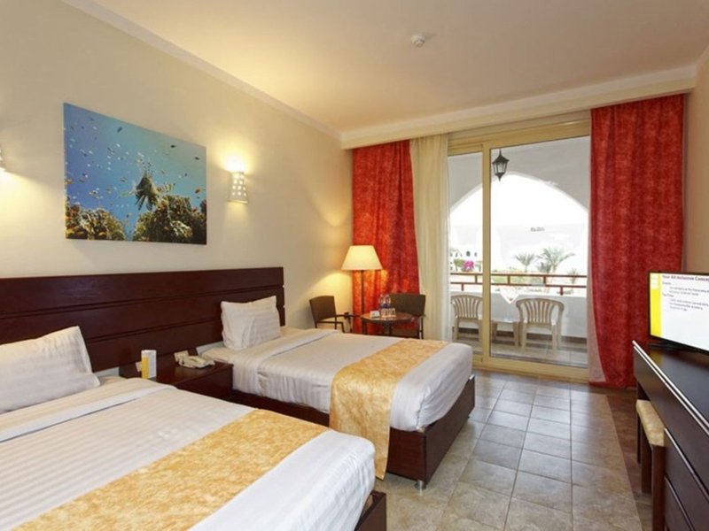 Three Corners Equinox Beach Resort 12