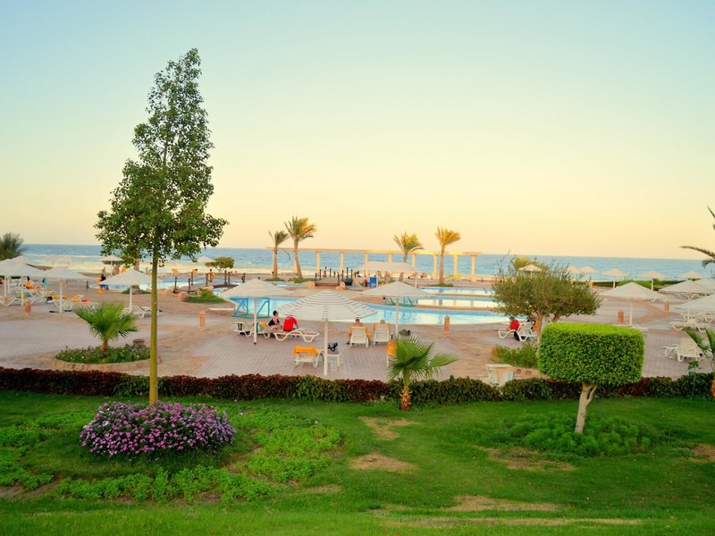 Three Corners Equinox Beach Resort 24