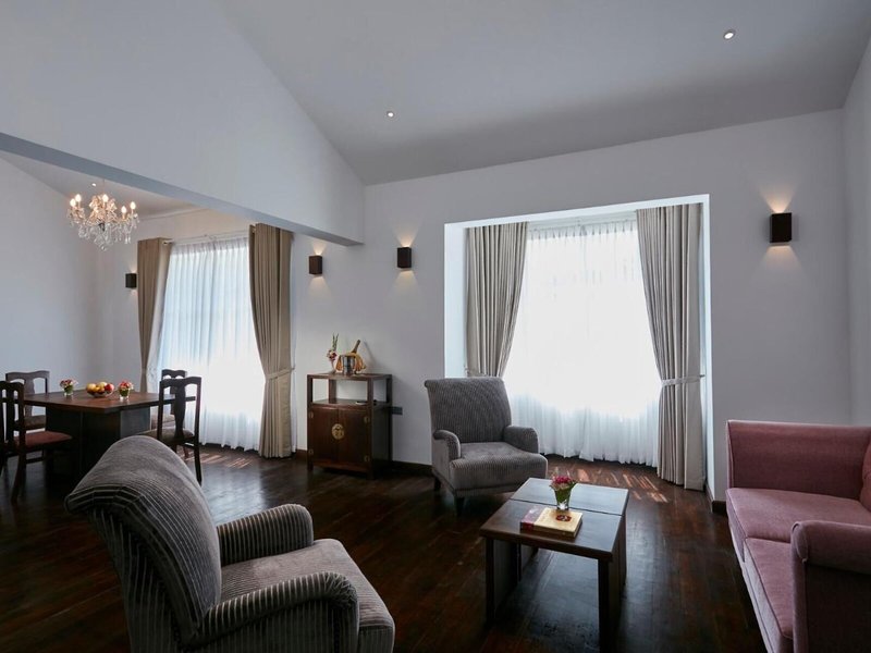 Galway Heights Hotel 6