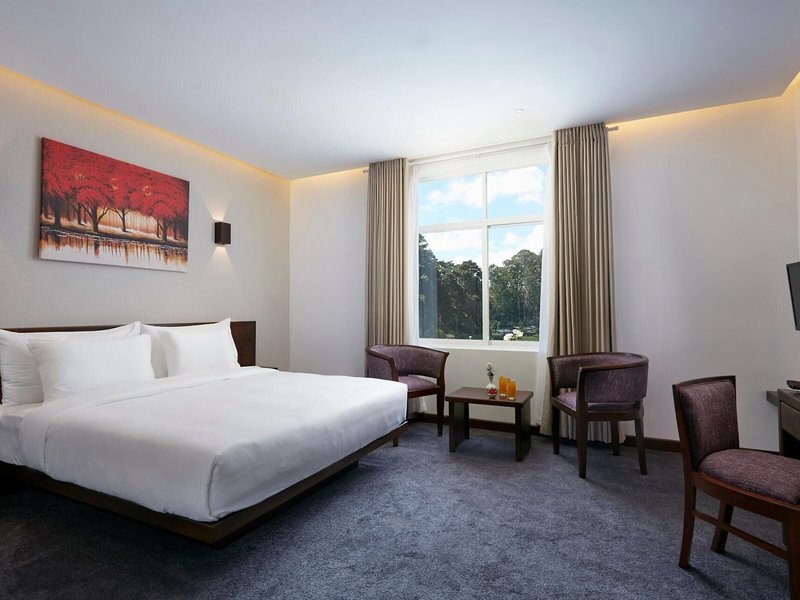 Galway Heights Hotel 11