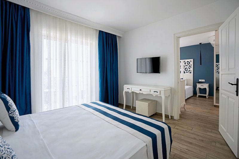 Blue Dreams Resort 10