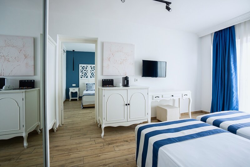 Blue Dreams Resort 32
