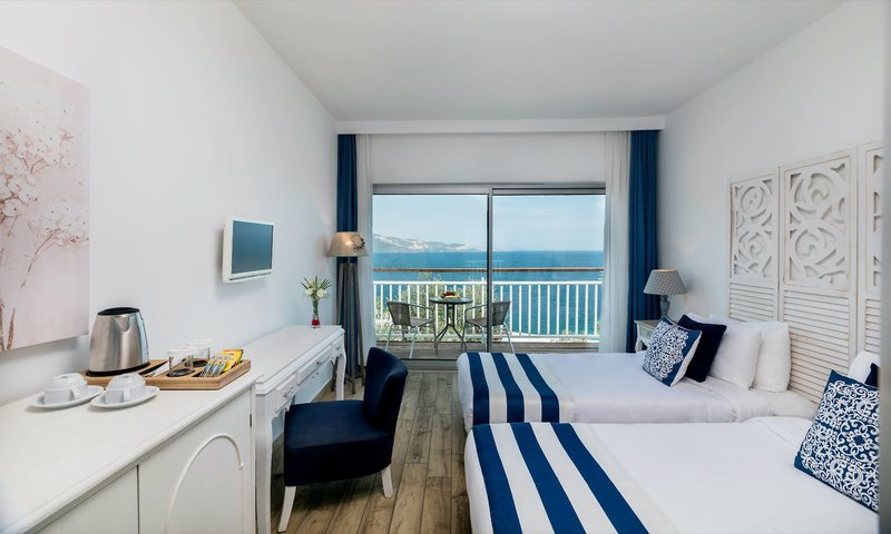 Blue Dreams Resort & Spa 5