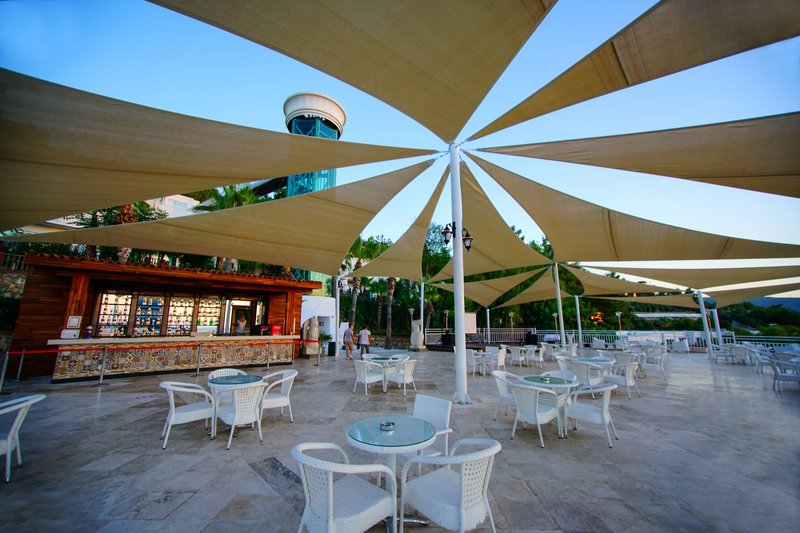 Blue Dreams Resort & Spa 12