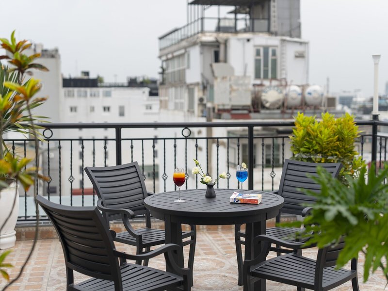 SQ Hang Gai Hotel & Spa 2