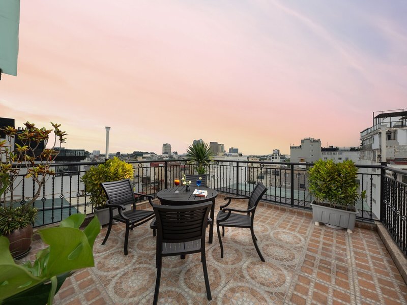 SQ Hang Gai Hotel & Spa 3