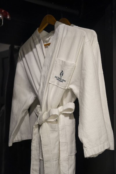 SQ Hang Gai Hotel & Spa 38