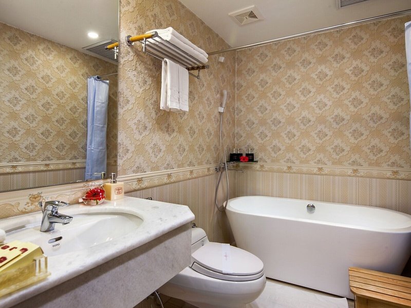 SQ Hang Gai Hotel & Spa 43