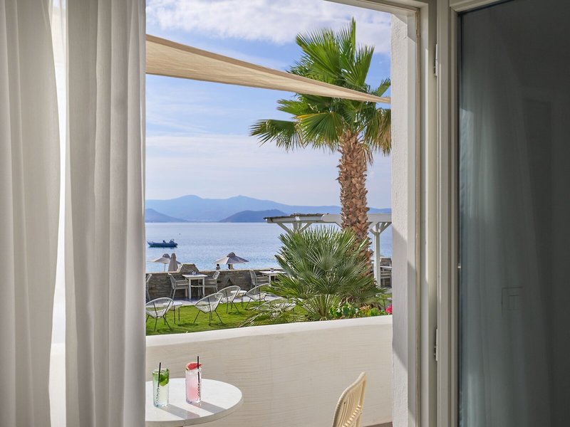 Liana Beach Hotel 7