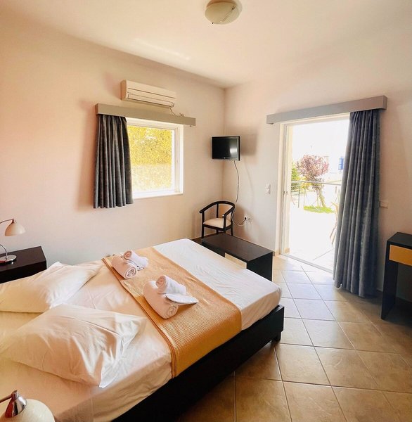 Stomio Apartments 10