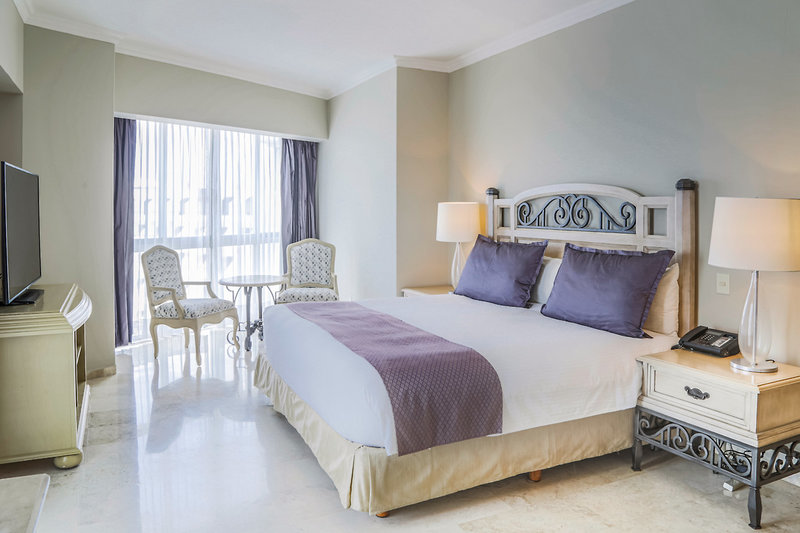 Sandos Cancun Lifestyle Resort  8