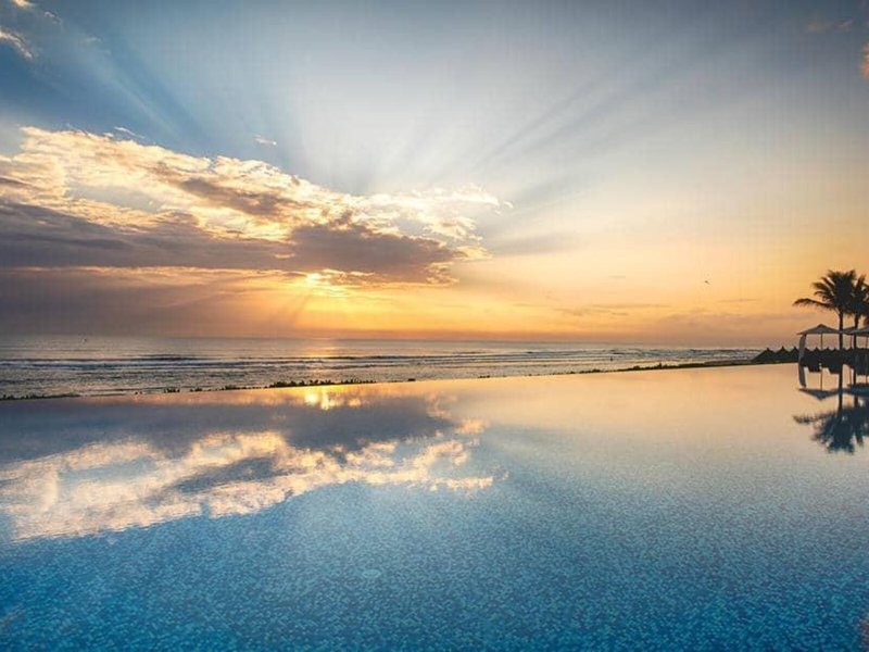 Meliá Danang Beach Resort 13