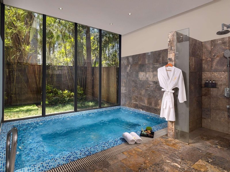 Meliá Danang Beach Resort 22