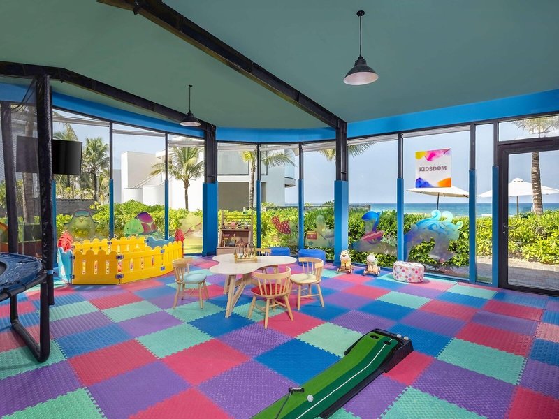 Meliá Danang Beach Resort 49