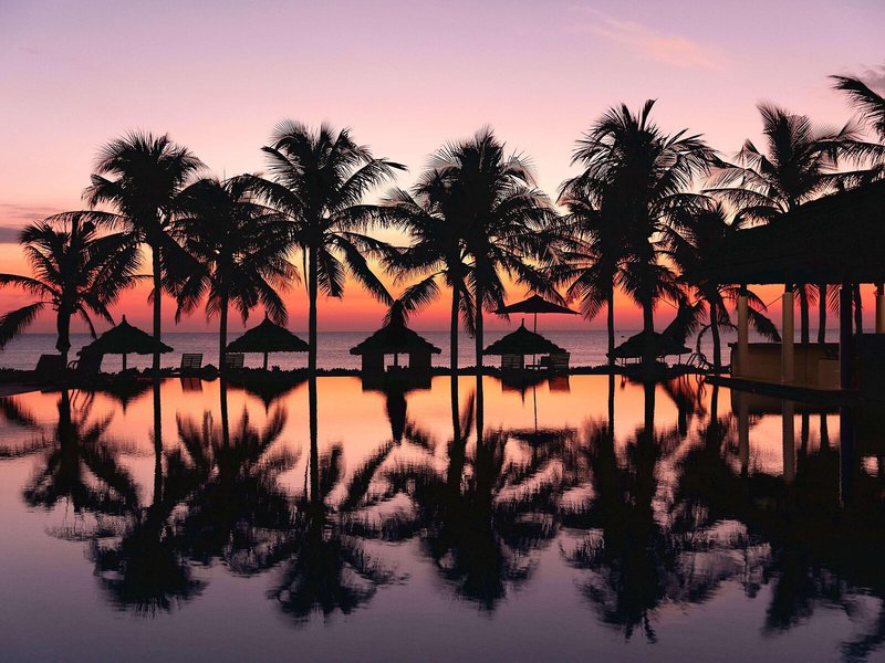 Meliá Danang Beach Resort 2
