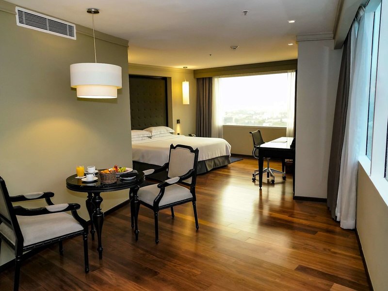 Barceló México Reforma 40