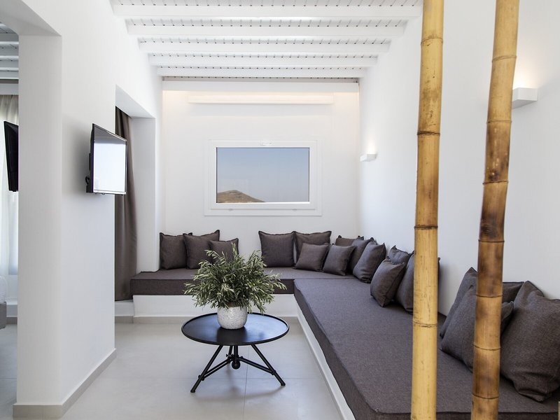 Ftelia Bay Boutique 4