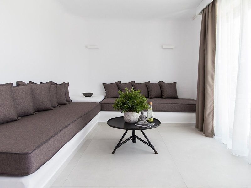 Ftelia Bay Boutique 26