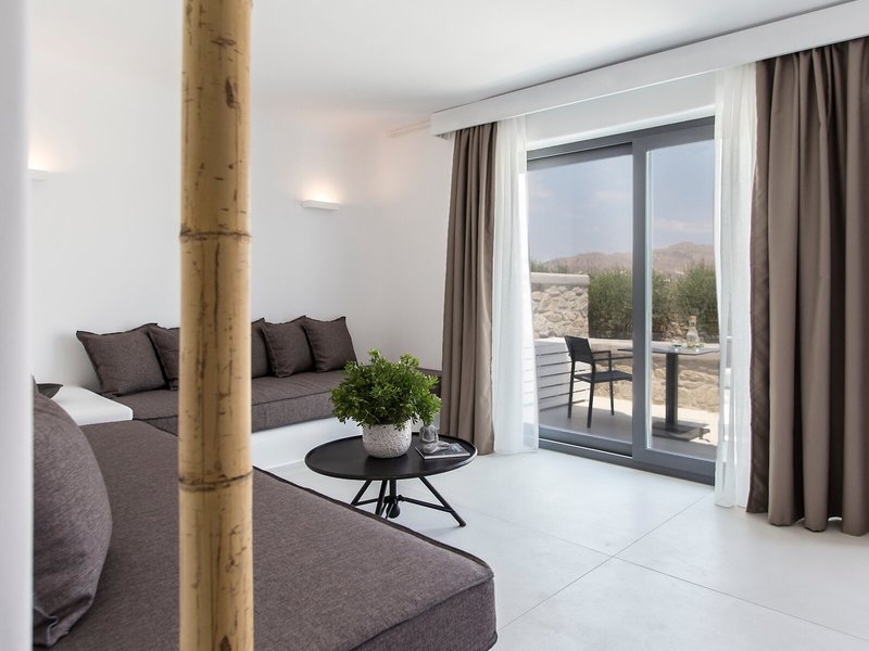 Ftelia Bay Boutique 28