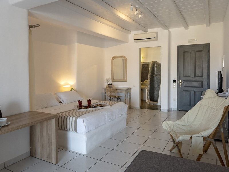 Ftelia Bay Boutique 37