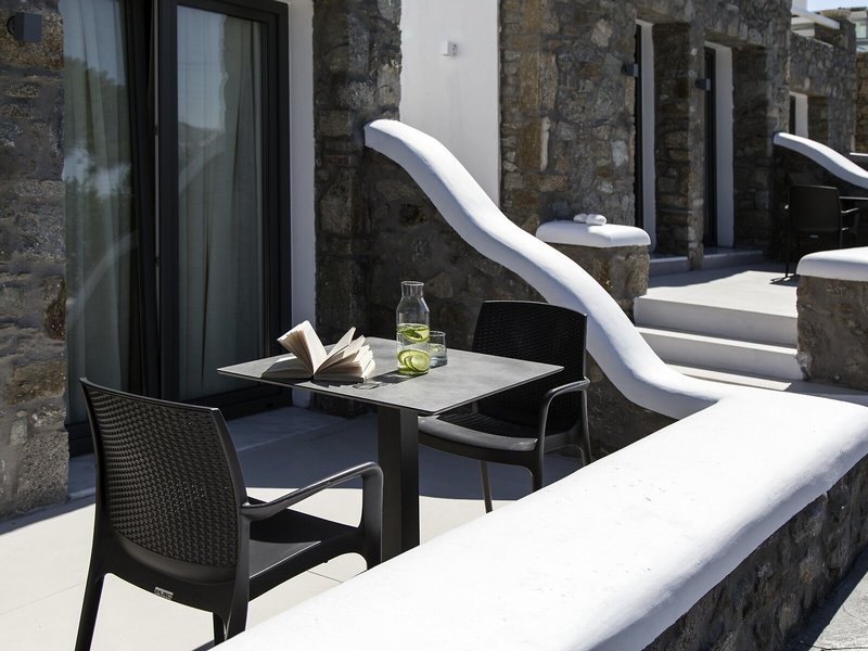 Ftelia Bay Boutique 9